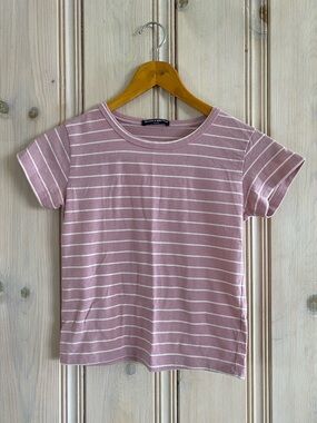 Brandy Melville Baby Tee